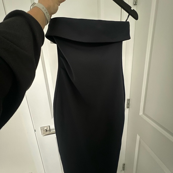 COPY - Babaton eyecatcher dress - Picture 2 of 7